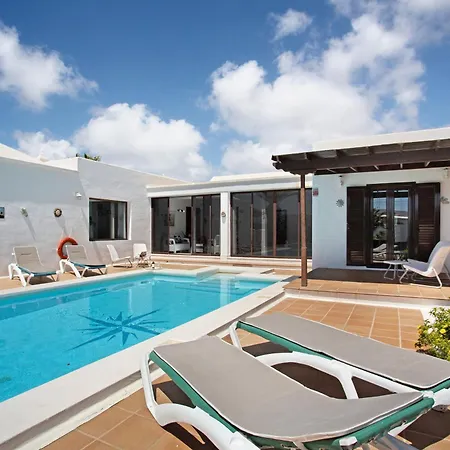 ヴィラ Casa Margarita Lanzarote Island