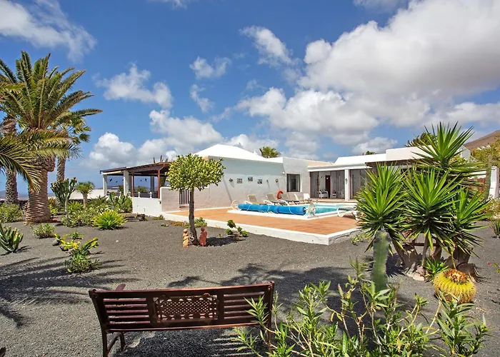 Casa Margarita Villa *